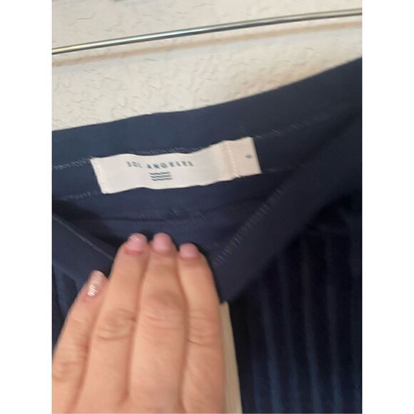 Sol Angeles Women's Navy Scallop Ribbed Skirt NEW - Picture 4 of 5